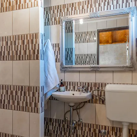 Haus Meri In - Haus Fuer 6-7 Personen * Pridraga